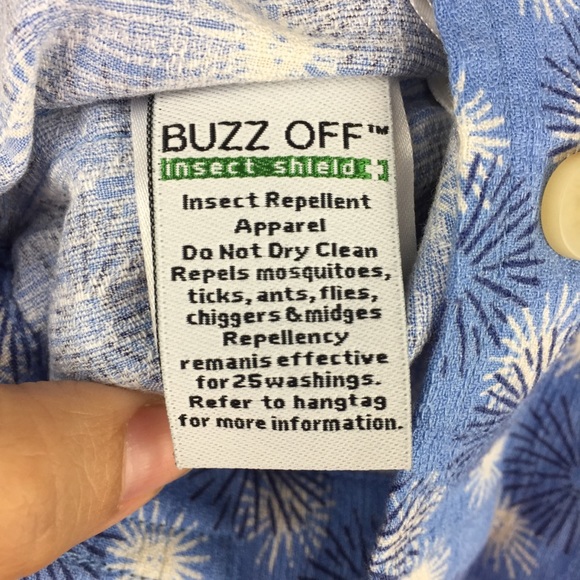 Buzz Off Insect Repellant Blue Floral Top - Picture 8 of 11